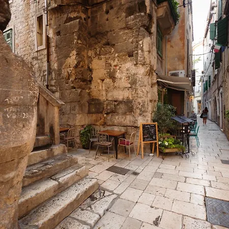 Pensjonat Luxury Bajamonti 4*