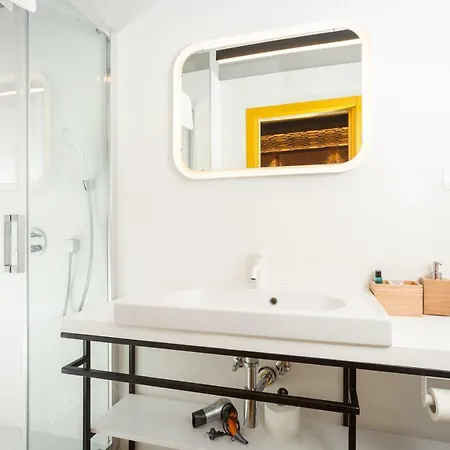 Πανσιόν Luxury Bajamonti 4*