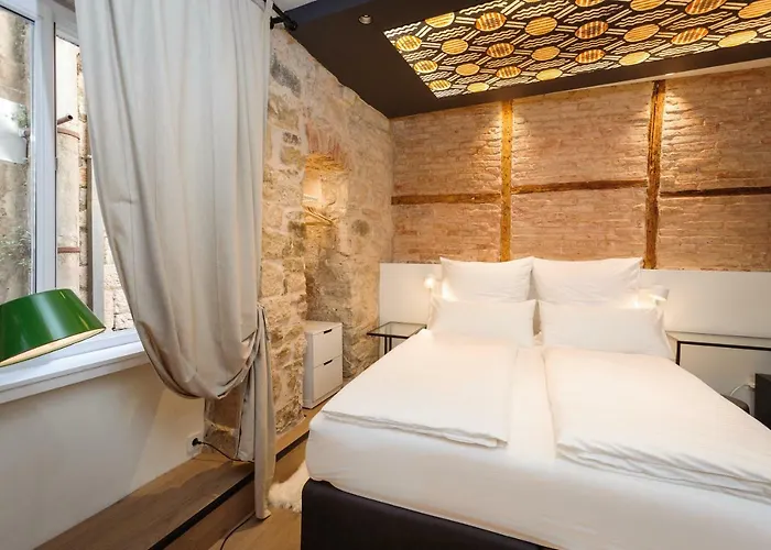 Guest house Luxury Bajamonti 4*